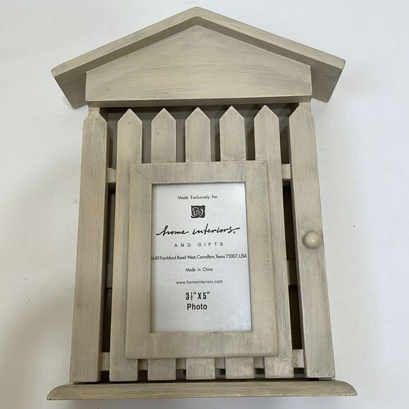 NEW WITH TAG VINTAGE HOME‎ INTERIORS PICKET FENCE KEY HOLDER - Picture 2 of 6
